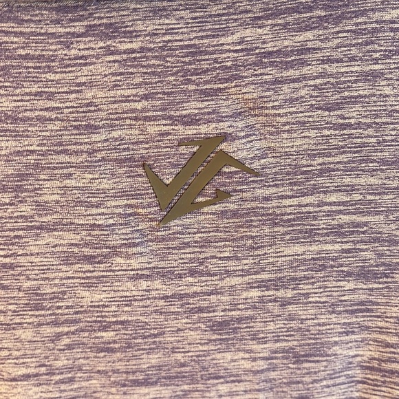 Large polo/golf shirt - Size Large - Good condition - Picture 3 of 3